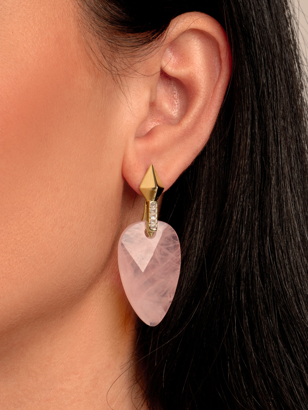 Rose Quartz Blossom Pyramid Oorbellen Set | Goudkleurig