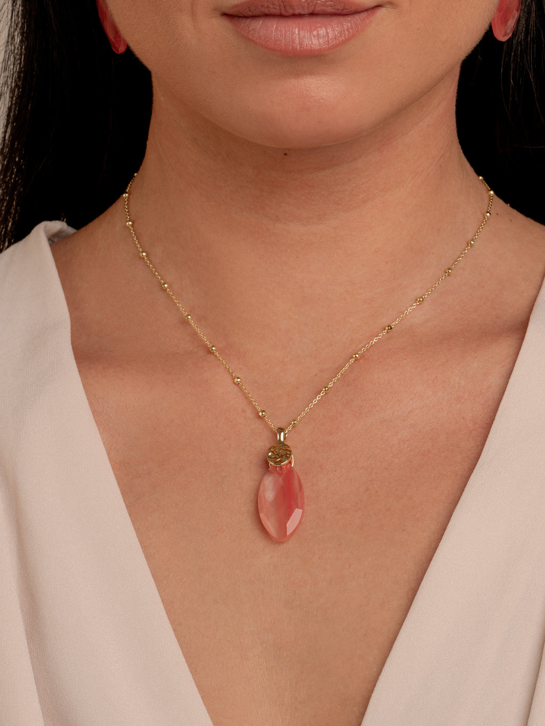 Leaf Cherry Quartz small ketting edelsteen facet