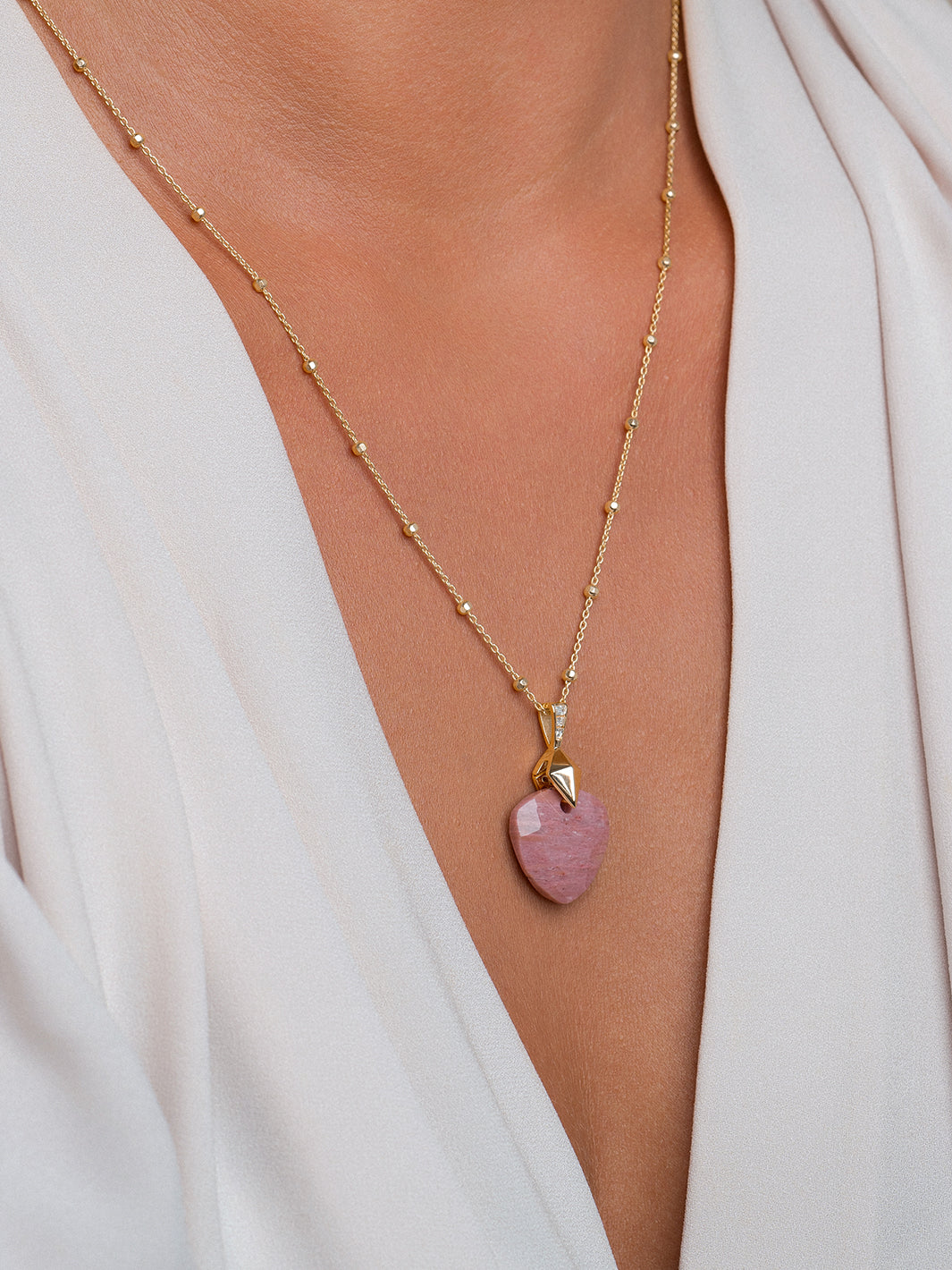 Pink Rhodonite Trillion Cut ketting edelsteen