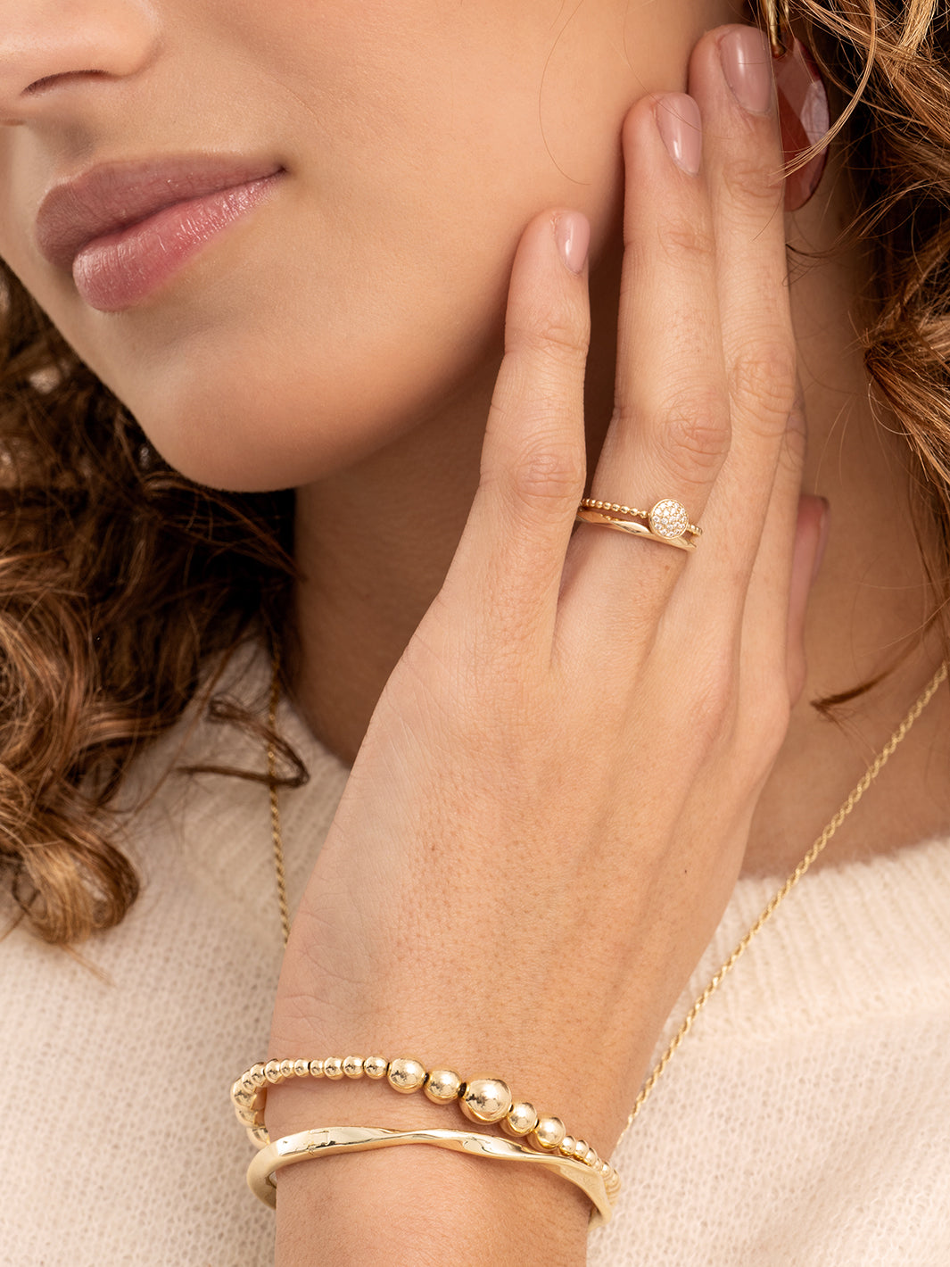 Essentials Wave Mix Saturn Bangle Armbanden Stack | Goudkleurig