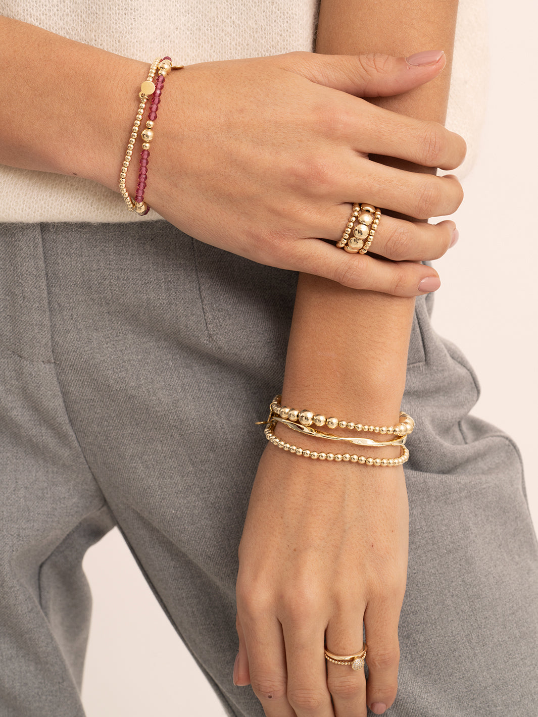 Essentials Wave Mix Saturn Bangle Armbanden Stack | Goudkleurig