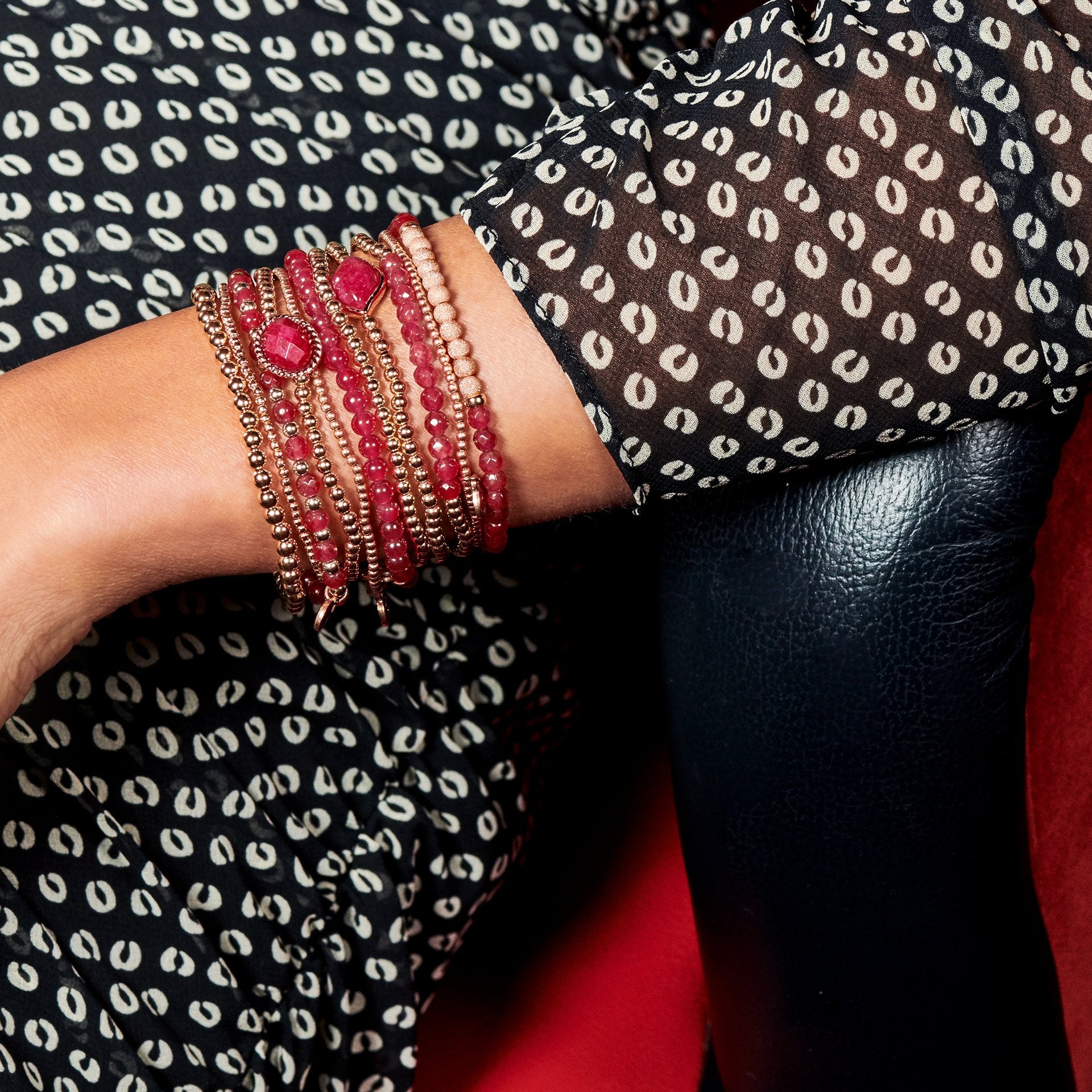 Red Jade Twist Armband