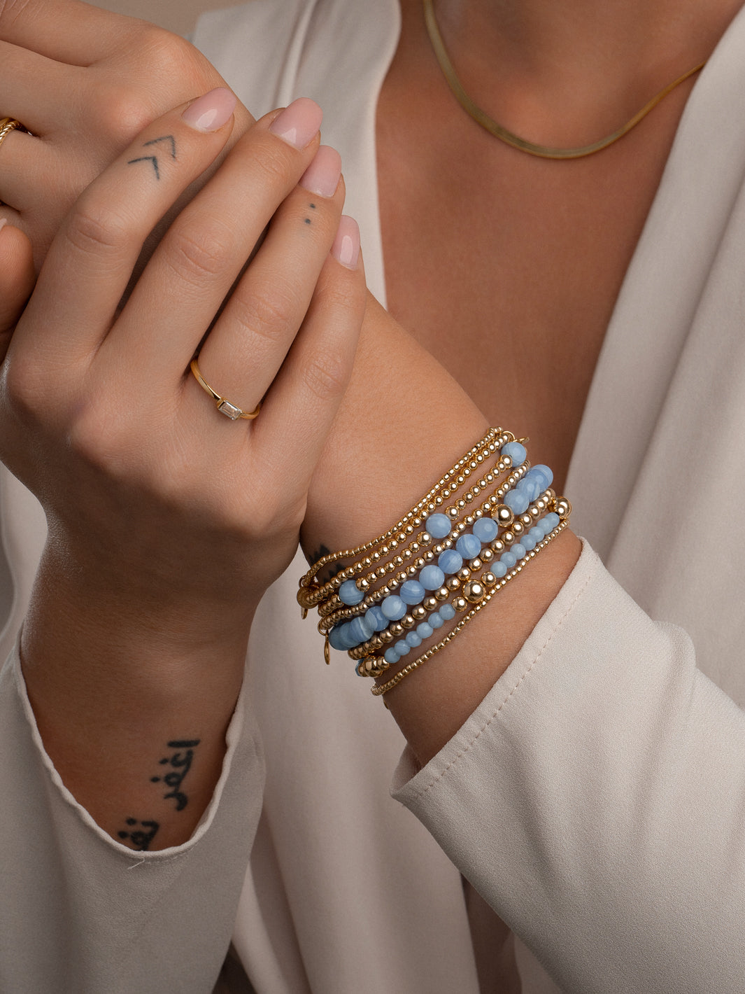 Sparkling armband in goudkleur met blue lace agate edelsteen 